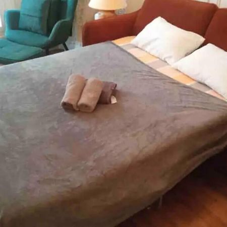 Appartment Close To Monuments باريس المظهر الخارجي الصورة