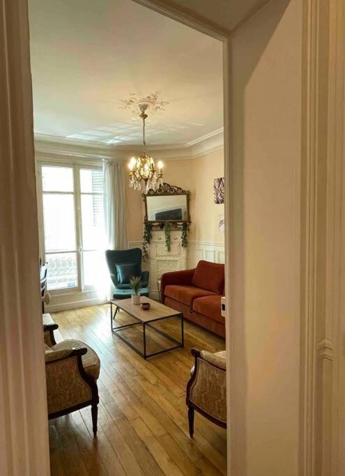 Appartment Close To Monuments باريس المظهر الخارجي الصورة